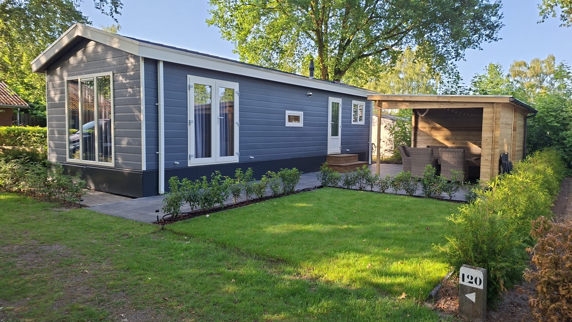 Nieuw aanbod in Rheezerveen bij Hardenberg 4-6 persoons sfeervol chalet
